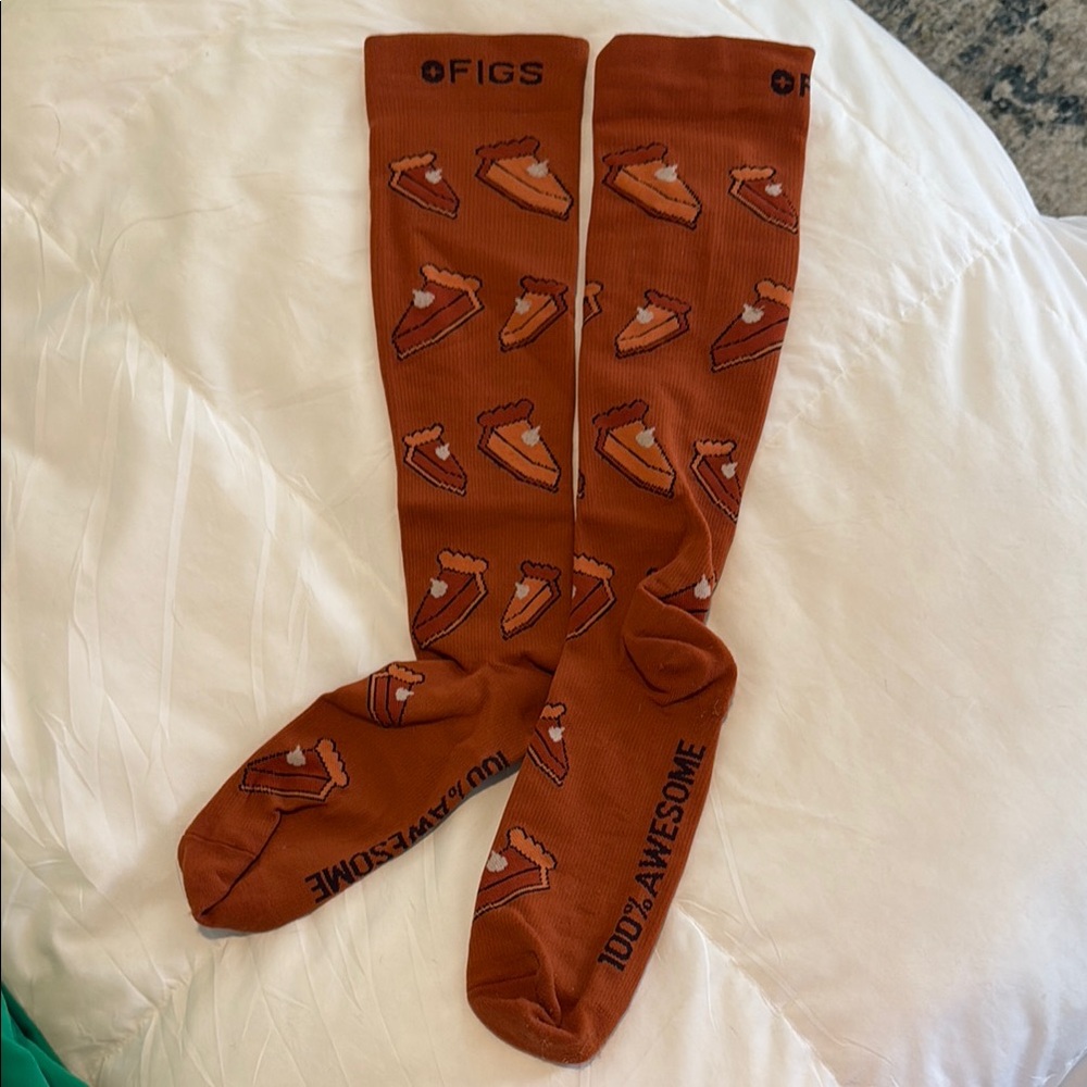 FIGS COMPRESSION SOCKS